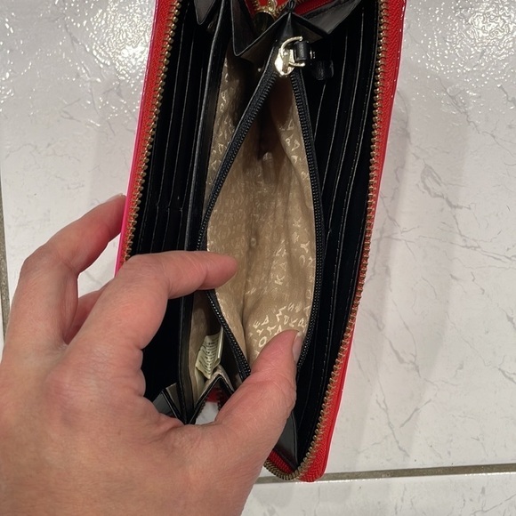 Kate Spade Neda York Street Wallet - Picture 8 of 8